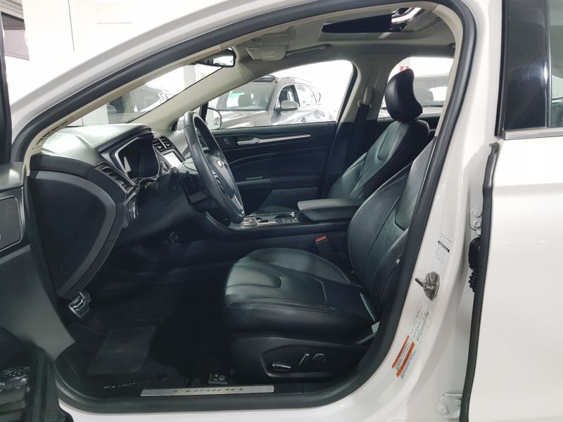 Ford FUSION 2.0 TITANIUM AWD 16V GASOLINA 4P AUTOMÁTICO 2018/2018 ADVANT AUTOMÓVEIS CAXIAS DO SUL / Carros no Vale Ford FUSION 2.0 TITANIUM AWD 16V GASOLINA 4P AUTOMÁTICO 2018/2018 ADVANT AUTOMÓVEIS CAXIAS DO SUL / Carros no Vale