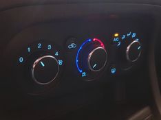 Ford KA 1.0 TI-VCT FLEX SE PLUS MANUAL 2018/2019 ADVANT AUTOMÓVEIS CAXIAS DO SUL / Carros no Vale