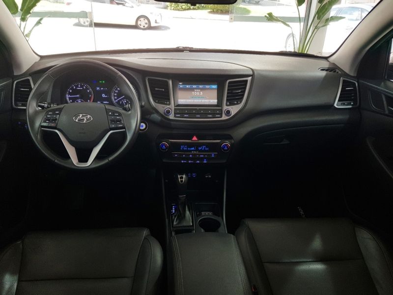 Hyundai TUCSON 1.6 16V T-GDI GASOLINA GLS ECOSHIFT 2017/2018 ADVANT AUTOMÓVEIS CAXIAS DO SUL / Carros no Vale Hyundai TUCSON 1.6 16V T-GDI GASOLINA GLS ECOSHIFT 2017/2018 ADVANT AUTOMÓVEIS CAXIAS DO SUL / Carros no Vale