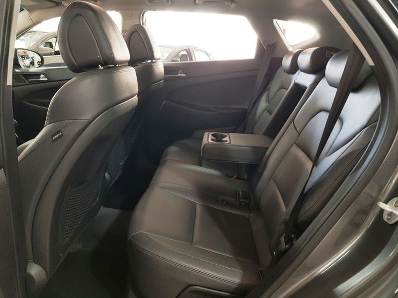 Hyundai TUCSON 1.6 16V T-GDI GASOLINA GLS ECOSHIFT 2017/2018 ADVANT AUTOMÓVEIS CAXIAS DO SUL / Carros no Vale Hyundai TUCSON 1.6 16V T-GDI GASOLINA GLS ECOSHIFT 2017/2018 ADVANT AUTOMÓVEIS CAXIAS DO SUL / Carros no Vale