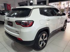 JEEP COMPASS 2.0 16V FLEX LONGITUDE AUTOMÁTICO 2017/2017 ADVANT AUTOMÓVEIS CAXIAS DO SUL / Carros no Vale