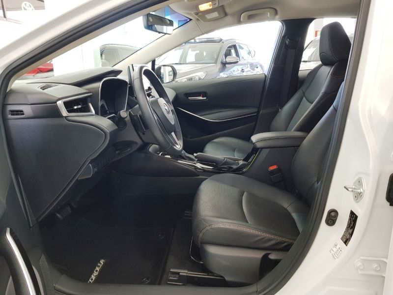 Toyota COROLLA 2.0 VVT-IE FLEX XEI DIRECT SHIFT 2021/2022 ADVANT AUTOMÓVEIS CAXIAS DO SUL / Carros no Vale Toyota COROLLA 2.0 VVT-IE FLEX XEI DIRECT SHIFT 2021/2022 ADVANT AUTOMÓVEIS CAXIAS DO SUL / Carros no Vale