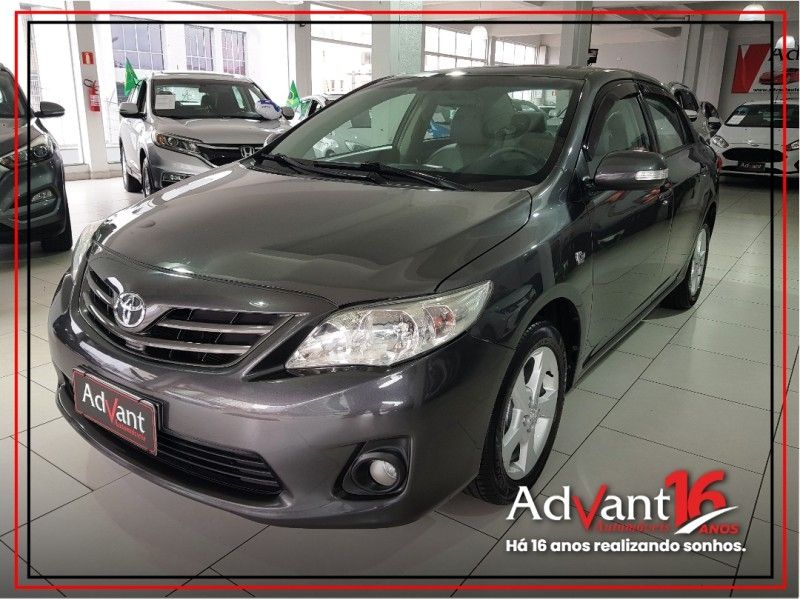 Toyota COROLLA 2.0 XEI 16V FLEX 4P AUTOMÁTICO 2013/2014 ADVANT AUTOMÓVEIS CAXIAS DO SUL / Carros no Vale