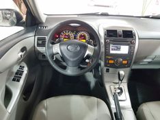 Toyota COROLLA 2.0 XEI 16V FLEX 4P AUTOMÁTICO 2013/2014 ADVANT AUTOMÓVEIS CAXIAS DO SUL / Carros no Vale