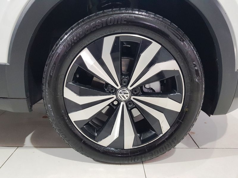 Volkswagen T-CROSS 1.4 250 TSI TOTAL FLEX HIGHLINE AUTOMÁTICO 2020/2020 ADVANT AUTOMÓVEIS CAXIAS DO SUL / Carros no Vale Volkswagen T-CROSS 1.4 250 TSI TOTAL FLEX HIGHLINE AUTOMÁTICO 2020/2020 ADVANT AUTOMÓVEIS CAXIAS DO SUL / Carros no Vale