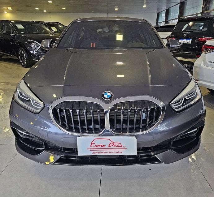 BMW 118i 1.5 12V GASOLINA SPORT GP STEPTRONIC 2019/2020 CARRO DEZ NOVO HAMBURGO / Carros no Vale BMW 118i 1.5 12V GASOLINA SPORT GP STEPTRONIC 2019/2020 CARRO DEZ NOVO HAMBURGO / Carros no Vale