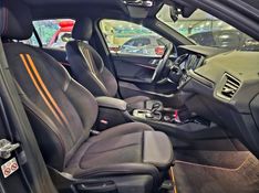 BMW 118i 1.5 12V GASOLINA SPORT GP STEPTRONIC 2019/2020 CARRO DEZ NOVO HAMBURGO / Carros no Vale