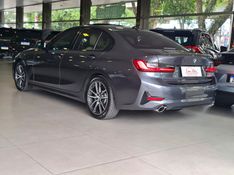 BMW 330i 2.0 16V TURBO GASOLINA SPORT AUTOMÁTICO 2019/2020 CARRO DEZ NOVO HAMBURGO / Carros no Vale