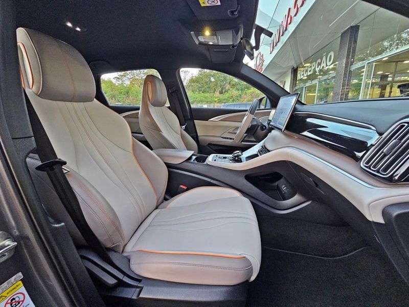 BYD SONG PRO 1.5 DM-I HÍBRIDO GS AUTOMÁTICO 2024/2025 CARRO DEZ NOVO HAMBURGO / Carros no Vale