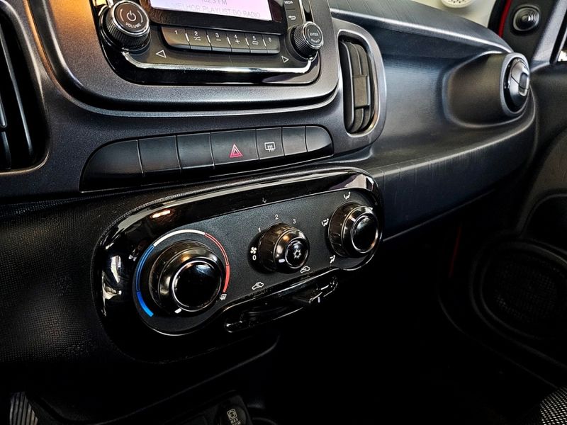 Fiat MOBI 1.0 EVO FLEX WAY MANUAL 2018/2019 CARRO DEZ NOVO HAMBURGO / Carros no Vale
