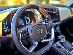 Hyundai CRETA 2.0 FLEX ULTIMATE AUTOMÁTICO 2022/2023 CARRO DEZ NOVO HAMBURGO / Carros no Vale