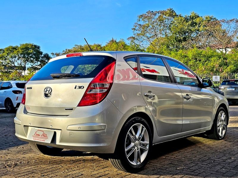 Hyundai I30 2.0 MPI 16V GASOLINA 4P AUTOMÁTICO 2009/2010 CARRO DEZ NOVO HAMBURGO / Carros no Vale Hyundai I30 2.0 MPI 16V GASOLINA 4P AUTOMÁTICO 2009/2010 CARRO DEZ NOVO HAMBURGO / Carros no Vale