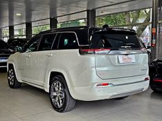 JEEP COMMANDER 1.3 T270 TURBO FLEX OVERLAND AT6 2023/2023 CARRO DEZ NOVO HAMBURGO / Carros no Vale