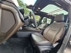 JEEP COMMANDER 2.0 TD380 TURBO DIESEL OVERLAND AT9 2022/2022 CARRO DEZ NOVO HAMBURGO / Carros no Vale