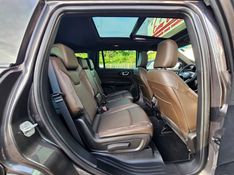 JEEP COMMANDER 2.0 TD380 TURBO DIESEL OVERLAND AT9 2022/2022 CARRO DEZ NOVO HAMBURGO / Carros no Vale
