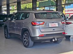 JEEP COMPASS 1.3 T270 TURBO FLEX LONGITUDE AT6 2025/2025 CARRO DEZ NOVO HAMBURGO / Carros no Vale