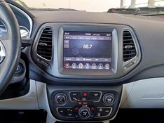 JEEP COMPASS 2.0 16V FLEX LONGITUDE AUTOMÁTICO 2021/2021 CARRO DEZ NOVO HAMBURGO / Carros no Vale
