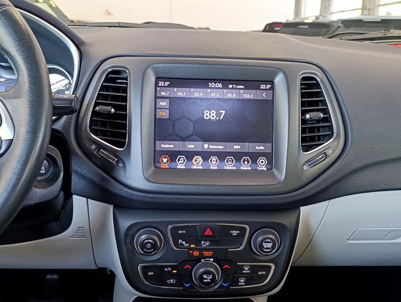 JEEP COMPASS 2.0 16V FLEX LONGITUDE AUTOMÁTICO 2021/2021 CARRO DEZ NOVO HAMBURGO / Carros no Vale JEEP COMPASS 2.0 16V FLEX LONGITUDE AUTOMÁTICO 2021/2021 CARRO DEZ NOVO HAMBURGO / Carros no Vale
