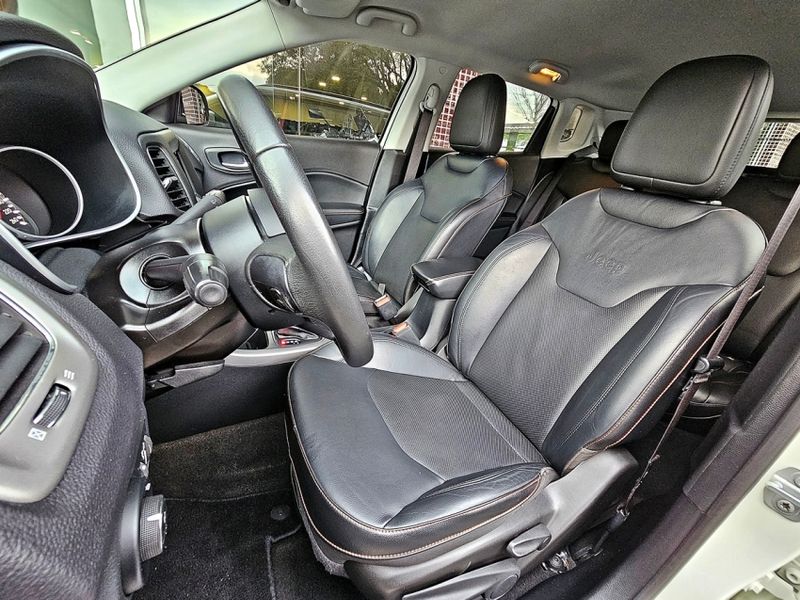 JEEP COMPASS 2.0 16V FLEX SPORT AUTOMÁTICO 2019/2020 CARRO DEZ NOVO HAMBURGO / Carros no Vale