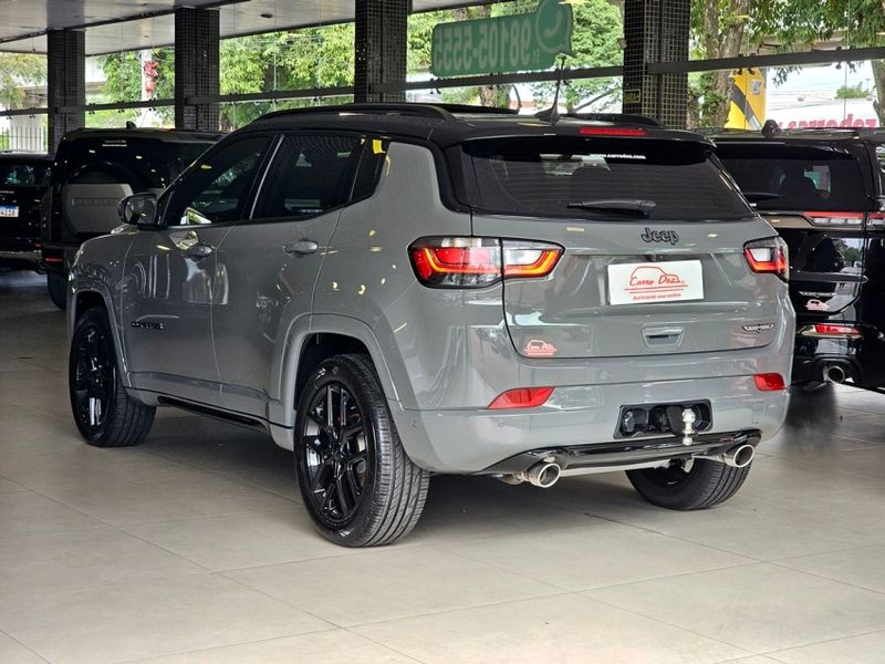 JEEP COMPASS 2.0 HURRICANE 4 TURBO GASOLINA BLACKHAWK AT9 2025/2025 CARRO DEZ NOVO HAMBURGO / Carros no Vale JEEP COMPASS 2.0 HURRICANE 4 TURBO GASOLINA BLACKHAWK AT9 2025/2025 CARRO DEZ NOVO HAMBURGO / Carros no Vale