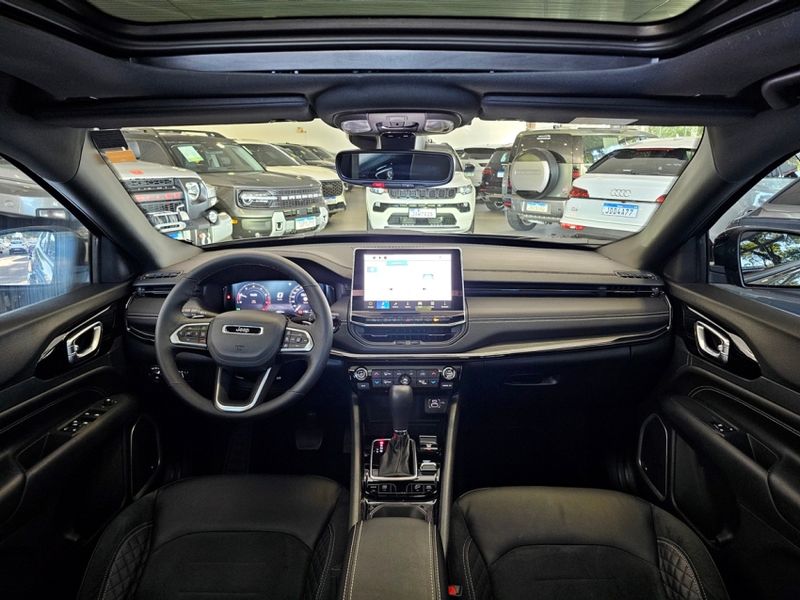 JEEP COMPASS 2.0 HURRICANE 4 TURBO GASOLINA BLACKHAWK AT9 2024/2025 CARRO DEZ NOVO HAMBURGO / Carros no Vale JEEP COMPASS 2.0 HURRICANE 4 TURBO GASOLINA BLACKHAWK AT9 2024/2025 CARRO DEZ NOVO HAMBURGO / Carros no Vale