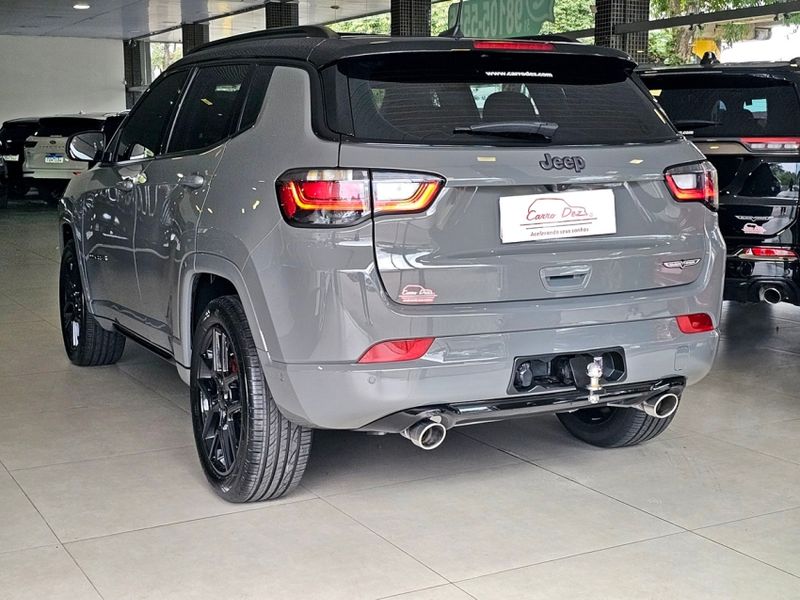 JEEP COMPASS 2.0 HURRICANE 4 TURBO GASOLINA BLACKHAWK AT9 2025/2025 CARRO DEZ NOVO HAMBURGO / Carros no Vale JEEP COMPASS 2.0 HURRICANE 4 TURBO GASOLINA BLACKHAWK AT9 2025/2025 CARRO DEZ NOVO HAMBURGO / Carros no Vale