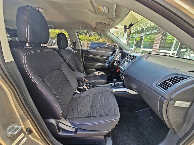 Mitsubishi ASX 2.0 OUTDOOR 16V GASOLINA 4P AUTOMÁTICO 2016/2016 CARRO DEZ NOVO HAMBURGO / Carros no Vale Mitsubishi ASX 2.0 OUTDOOR 16V GASOLINA 4P AUTOMÁTICO 2016/2016 CARRO DEZ NOVO HAMBURGO / Carros no Vale