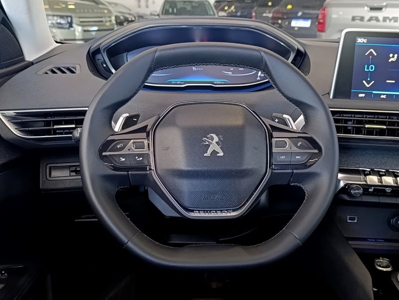 Peugeot 3008 1.6 GRIFFE THP 16V GASOLINA 4P AUTOMÁTICO 2017/2018 CARRO DEZ NOVO HAMBURGO / Carros no Vale Peugeot 3008 1.6 GRIFFE THP 16V GASOLINA 4P AUTOMÁTICO 2017/2018 CARRO DEZ NOVO HAMBURGO / Carros no Vale