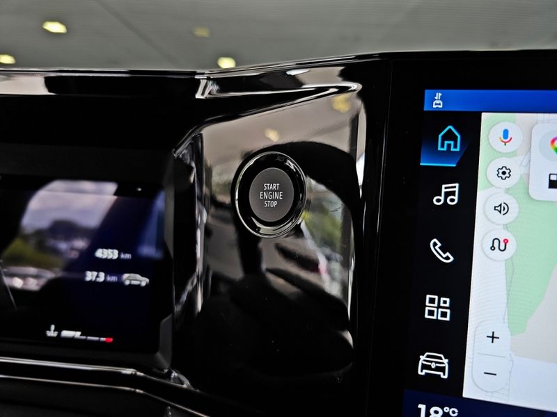 Renault BOREAL 1.3 TCE FLEX TECHNO EDC 2025/2026 CARRO DEZ NOVO HAMBURGO / Carros no Vale Renault BOREAL 1.3 TCE FLEX TECHNO EDC 2025/2026 CARRO DEZ NOVO HAMBURGO / Carros no Vale