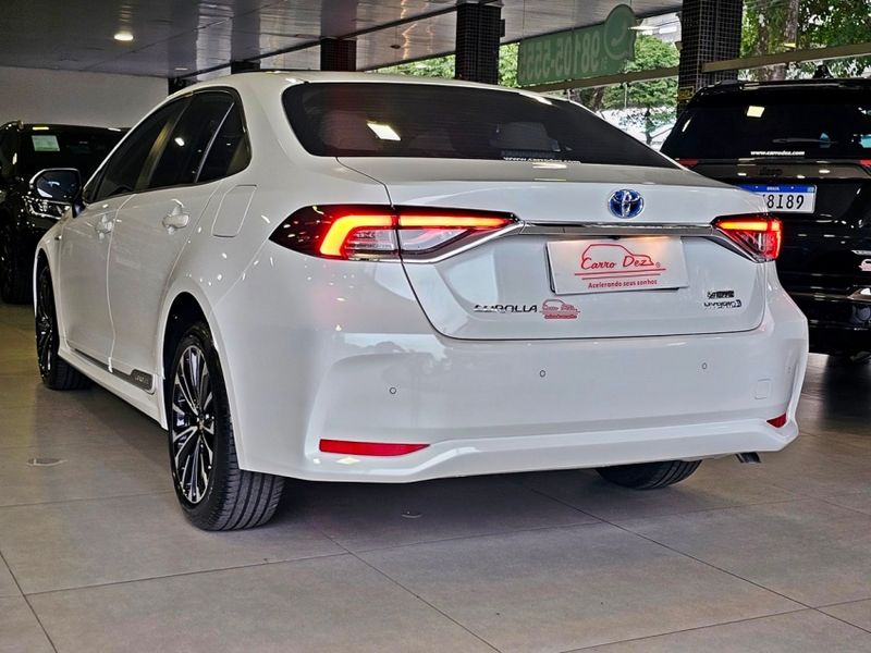 Toyota COROLLA 1.8 VVT-I HYBRID FLEX ALTIS PREMIUM CVT 2024/2024 CARRO DEZ NOVO HAMBURGO / Carros no Vale Toyota COROLLA 1.8 VVT-I HYBRID FLEX ALTIS PREMIUM CVT 2024/2024 CARRO DEZ NOVO HAMBURGO / Carros no Vale