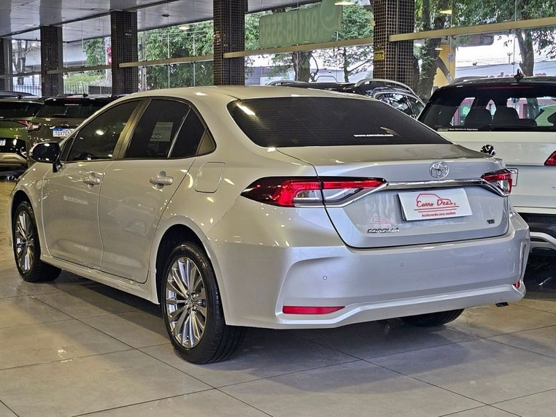 Toyota COROLLA 2.0 VVT-IE FLEX XEI DIRECT SHIFT 2024/2024 CARRO DEZ NOVO HAMBURGO / Carros no Vale