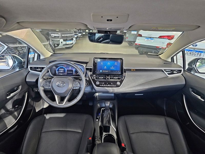 Toyota COROLLA 2.0 VVT-IE FLEX XEI DIRECT SHIFT 2024/2024 CARRO DEZ NOVO HAMBURGO / Carros no Vale Toyota COROLLA 2.0 VVT-IE FLEX XEI DIRECT SHIFT 2024/2024 CARRO DEZ NOVO HAMBURGO / Carros no Vale