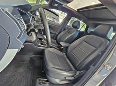 Volkswagen T-CROSS 1.4 250 TSI TOTAL FLEX HIGHLINE AUTOMÁTICO 2023/2024 CARRO DEZ NOVO HAMBURGO / Carros no Vale