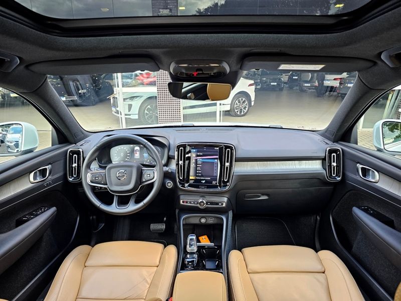 Volvo XC40 1.5 T5 RECHARGE INSCRIPTION GEARTRONIC 2021/2021 CARRO DEZ NOVO HAMBURGO / Carros no Vale Volvo XC40 1.5 T5 RECHARGE INSCRIPTION GEARTRONIC 2021/2021 CARRO DEZ NOVO HAMBURGO / Carros no Vale