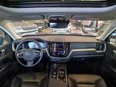 Volvo XC60 2.0 T8 HYBRID MOMENTUM AWD GEARTRONIC 2020/2021 CARRO DEZ NOVO HAMBURGO / Carros no Vale