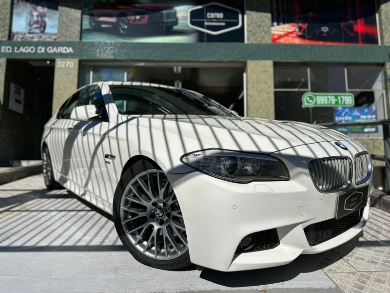 BMW 550i 4.4 SEDAN V8 32V GASOLINA 4P AUTOMÁTICO 2011/2011 CARRO AUTOMARCAS CAXIAS DO SUL / Carros no Vale