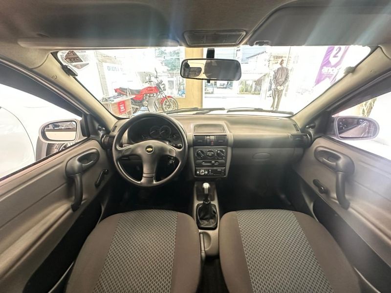 Chevrolet CLASSIC 1.0 MPFI LS 8V FLEX 4P MANUAL 2011/2012 CARRO AUTOMARCAS CAXIAS DO SUL / Carros no Vale