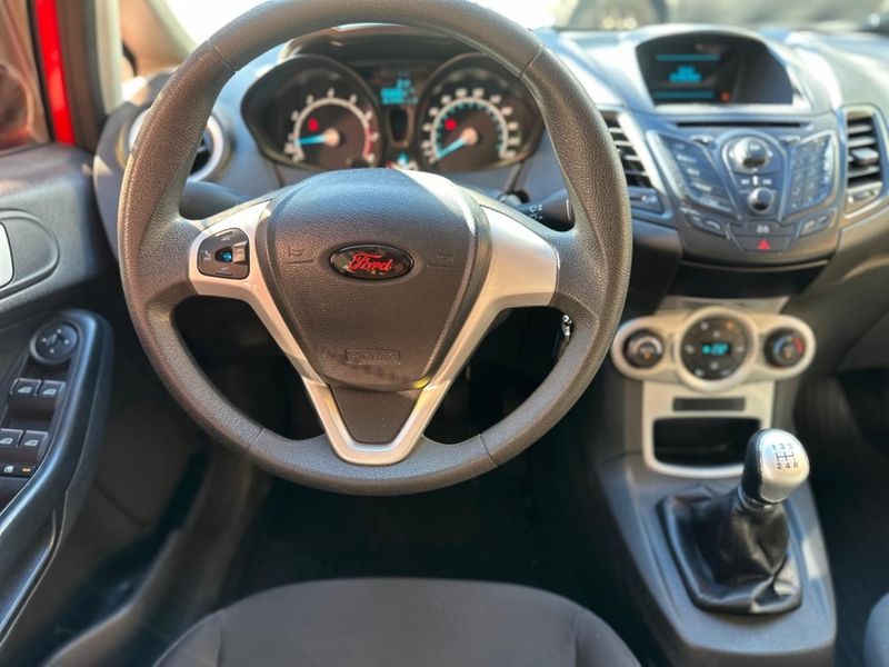 Ford FIESTA 1.6 SEL HATCH 16V FLEX 4P MANUAL 2017/2017 CARRO AUTOMARCAS CAXIAS DO SUL / Carros no Vale Ford FIESTA 1.6 SEL HATCH 16V FLEX 4P MANUAL 2017/2017 CARRO AUTOMARCAS CAXIAS DO SUL / Carros no Vale
