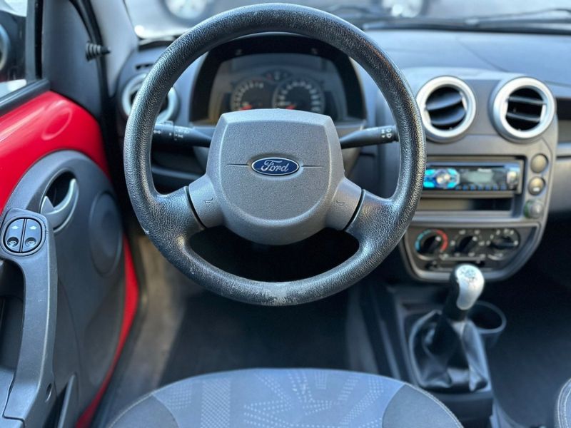 Ford KA 1.0 MPI 8V FLEX 2P MANUAL 2012/2013 CARRO AUTOMARCAS CAXIAS DO SUL / Carros no Vale Ford KA 1.0 MPI 8V FLEX 2P MANUAL 2012/2013 CARRO AUTOMARCAS CAXIAS DO SUL / Carros no Vale