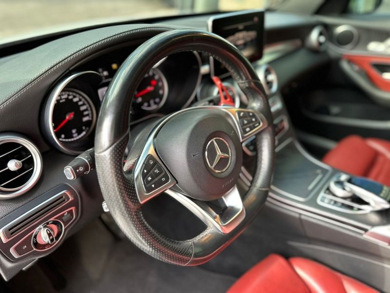 Mercedes-Benz C 250 2.0 CGI SPORT TURBO 16V GASOLINA 4P AUTOMÁTICO 2015/2016 CARRO AUTOMARCAS CAXIAS DO SUL / Carros no Vale Mercedes-Benz C 250 2.0 CGI SPORT TURBO 16V GASOLINA 4P AUTOMÁTICO 2015/2016 CARRO AUTOMARCAS CAXIAS DO SUL / Carros no Vale