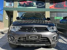 Mitsubishi PAJERO DAKAR 3.2 4X4 16V TURBO INTERCOOLER DIESEL 4P AUTOMÁTICO 2014/2015 CARRO AUTOMARCAS CAXIAS DO SUL / Carros no Vale