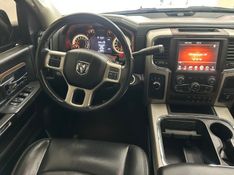 Ram 2500 6.7 LARAMIE 4X4 CD I6 TURBO DIESEL 4P AUTOMÁTICO 2016/2017 CARRO AUTOMARCAS CAXIAS DO SUL / Carros no Vale