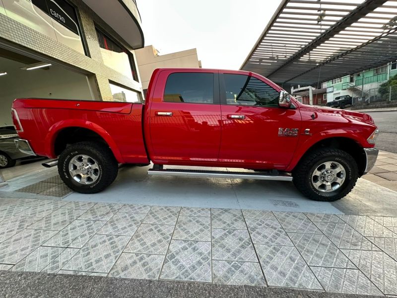 Ram 2500 6.7 LARAMIE 4X4 CD I6 TURBO DIESEL 4P AUTOMÁTICO 2016/2017 CARRO AUTOMARCAS CAXIAS DO SUL / Carros no Vale Ram 2500 6.7 LARAMIE 4X4 CD I6 TURBO DIESEL 4P AUTOMÁTICO 2016/2017 CARRO AUTOMARCAS CAXIAS DO SUL / Carros no Vale
