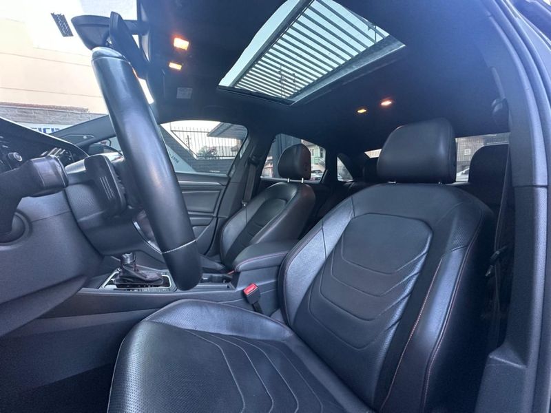 Volkswagen JETTA 2.0 350 TSI GASOLINA GLI DSG 2019/2019 CARRO AUTOMARCAS CAXIAS DO SUL / Carros no Vale