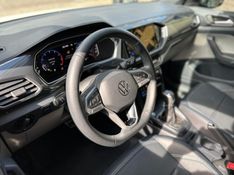 Volkswagen T-CROSS 1.4 250 TSI TOTAL FLEX HIGHLINE AUTOMÁTICO 2023/2024 CARRO AUTOMARCAS CAXIAS DO SUL / Carros no Vale