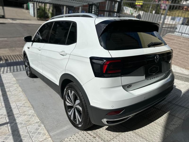 Volkswagen T-CROSS 1.4 250 TSI TOTAL FLEX HIGHLINE AUTOMÁTICO 2023/2024 CARRO AUTOMARCAS CAXIAS DO SUL / Carros no Vale Volkswagen T-CROSS 1.4 250 TSI TOTAL FLEX HIGHLINE AUTOMÁTICO 2023/2024 CARRO AUTOMARCAS CAXIAS DO SUL / Carros no Vale