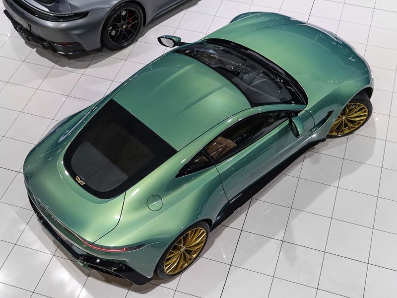 Aston Martin VANTAGE 4.0 V8 TURBO GASOLINA COUPÉ AUTOMÁTICO 2022/2023 VIA BELLA VEÍCULOS ESPECIAIS CAXIAS DO SUL / Carros no Vale Aston Martin VANTAGE 4.0 V8 TURBO GASOLINA COUPÉ AUTOMÁTICO 2022/2023 VIA BELLA VEÍCULOS ESPECIAIS CAXIAS DO SUL / Carros no Vale