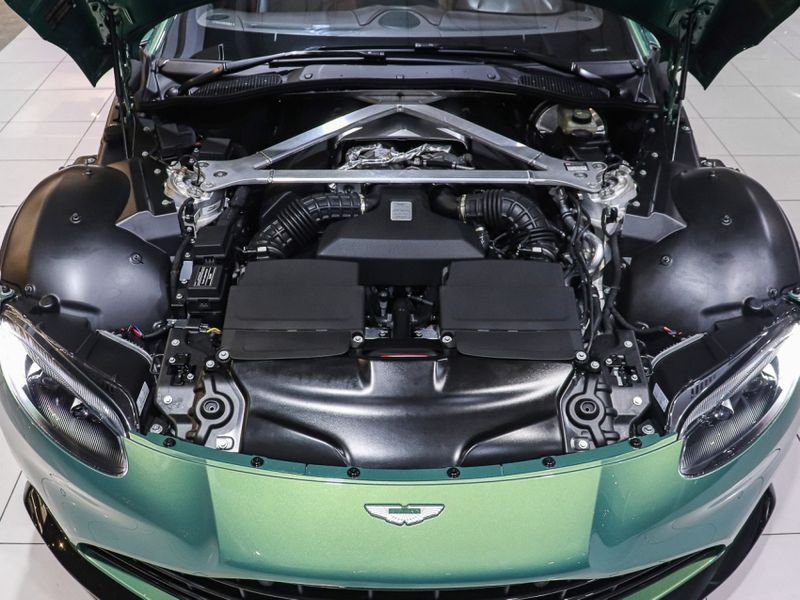 Aston Martin VANTAGE 4.0 V8 TURBO GASOLINA COUPÉ AUTOMÁTICO 2022/2023 VIA BELLA VEÍCULOS ESPECIAIS CAXIAS DO SUL / Carros no Vale Aston Martin VANTAGE 4.0 V8 TURBO GASOLINA COUPÉ AUTOMÁTICO 2022/2023 VIA BELLA VEÍCULOS ESPECIAIS CAXIAS DO SUL / Carros no Vale
