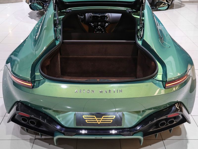 Aston Martin VANTAGE 4.0 V8 TURBO GASOLINA COUPÉ AUTOMÁTICO 2022/2023 VIA BELLA VEÍCULOS ESPECIAIS CAXIAS DO SUL / Carros no Vale Aston Martin VANTAGE 4.0 V8 TURBO GASOLINA COUPÉ AUTOMÁTICO 2022/2023 VIA BELLA VEÍCULOS ESPECIAIS CAXIAS DO SUL / Carros no Vale