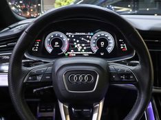 Audi Q8 3.0 TFSI GASOLINA PERFORMANCE BLACK QUATTRO TIPTRONIC 2022/2022 VIA BELLA VEÍCULOS ESPECIAIS CAXIAS DO SUL / Carros no Vale